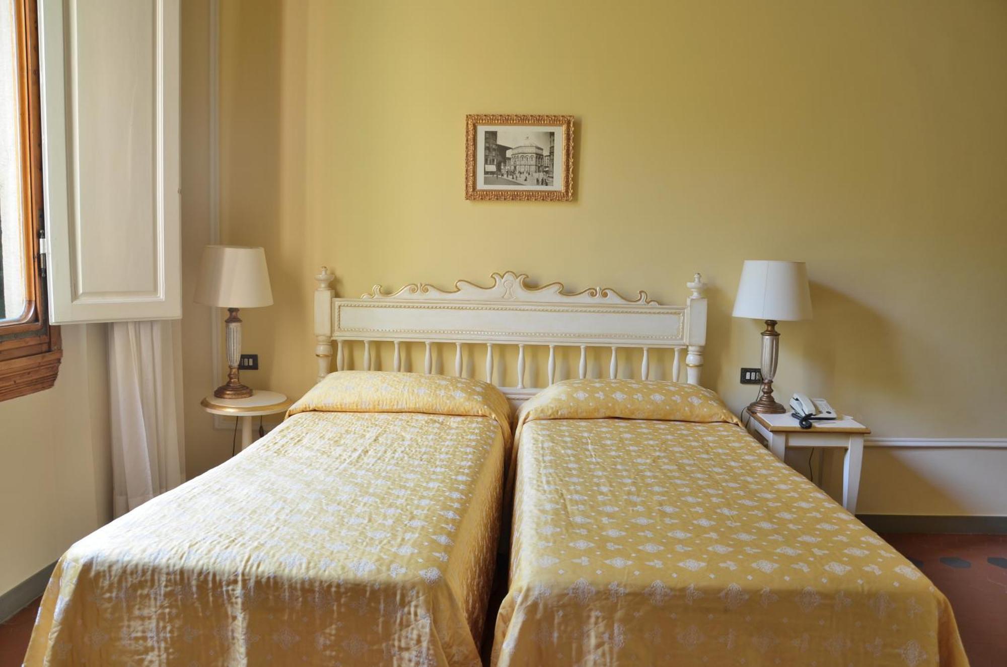 Residence Michelangiolo Florence Room photo